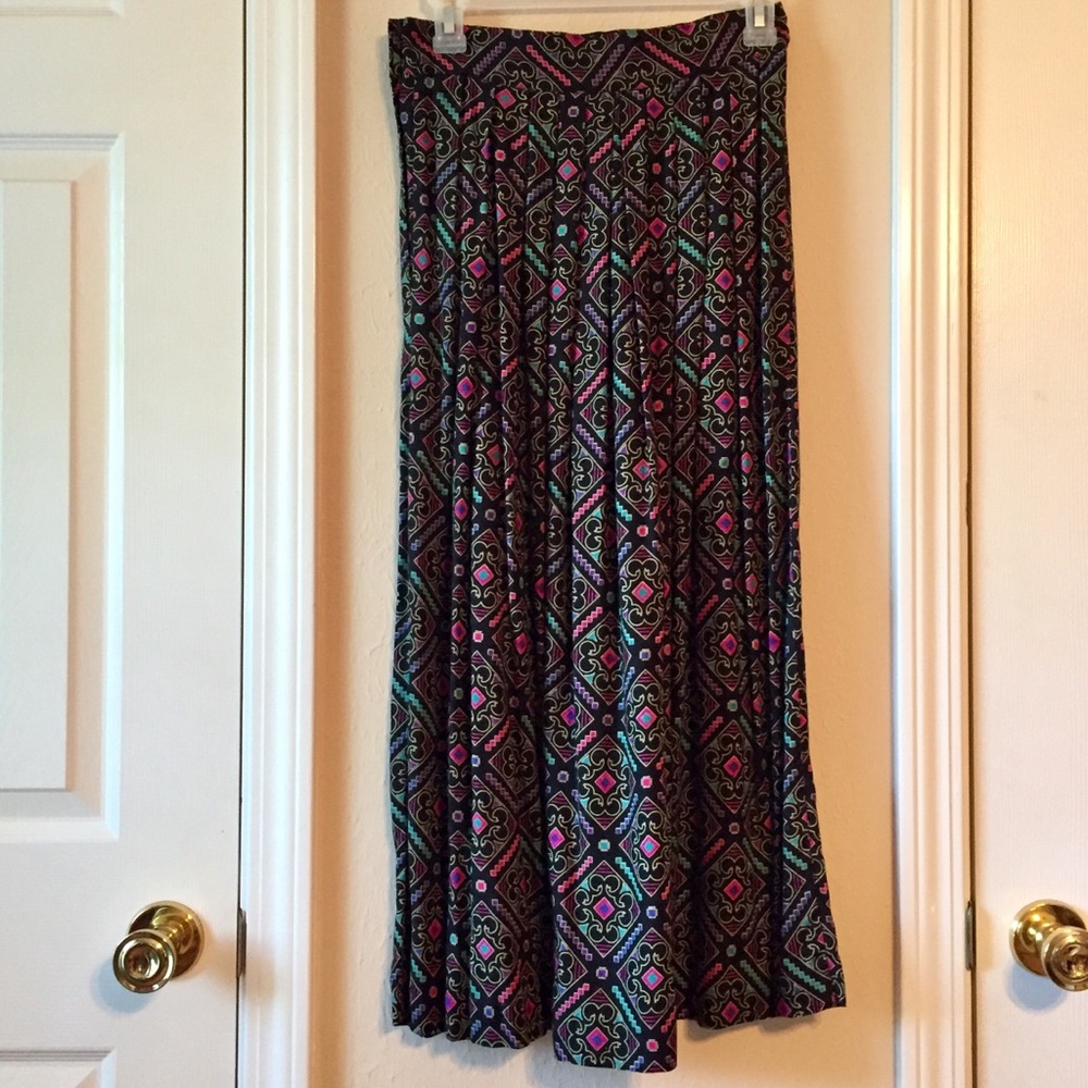 Vintage pleated skirt